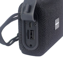 Load image into Gallery viewer, Magnavox MMA3962 Portable Speaker